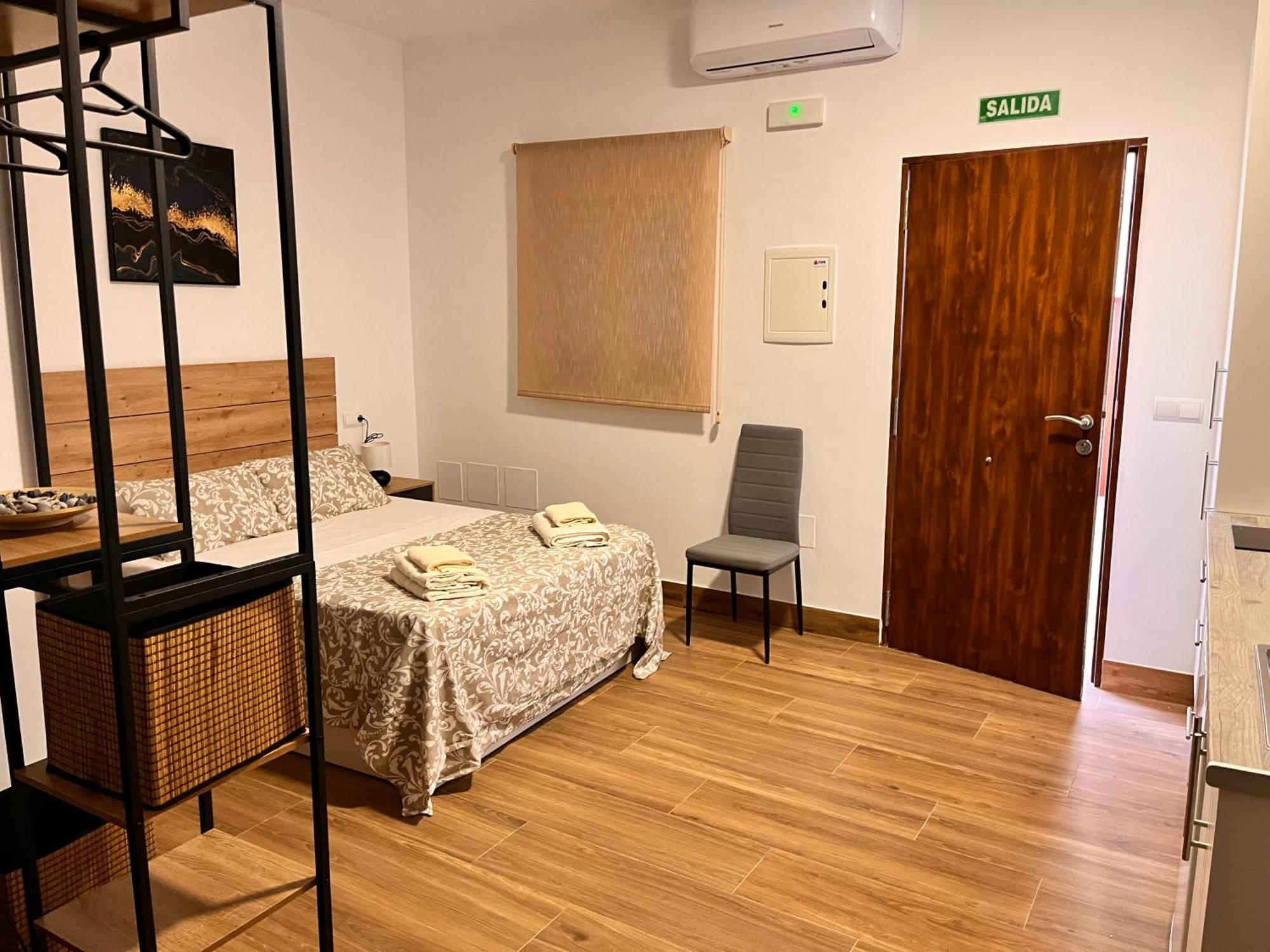 Apartamentos El Peligro 3 La Cueva Арчидона Экстерьер фото
